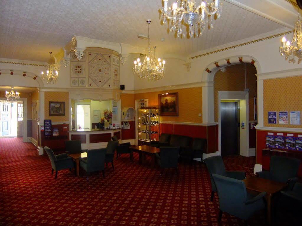 Hotel De Paris Cromer Exterior photo